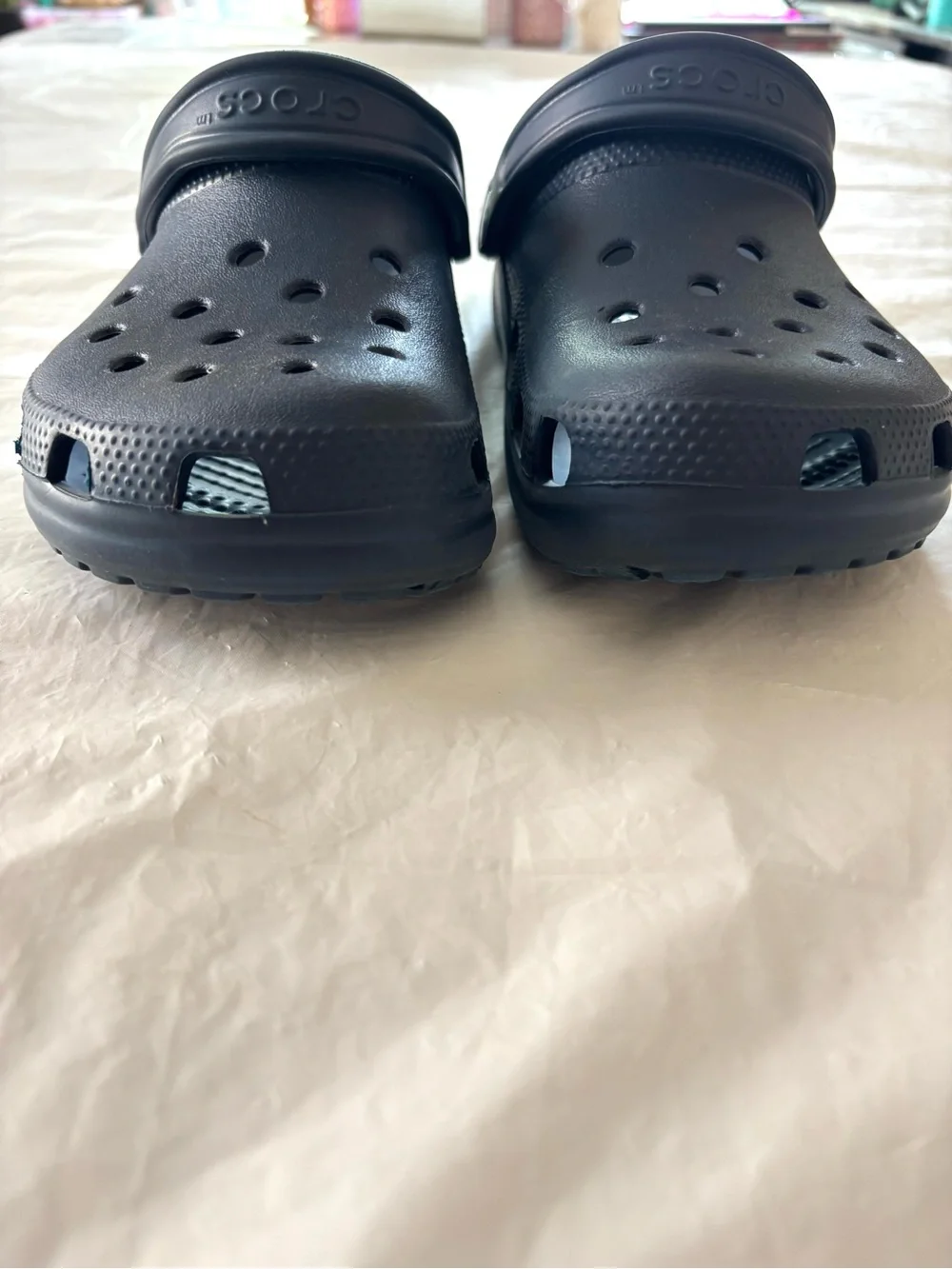 CROCS Navy Blue Classic Slip-On Clogs Sandals SZ 8 Women SZ 6 Men Worn 2X